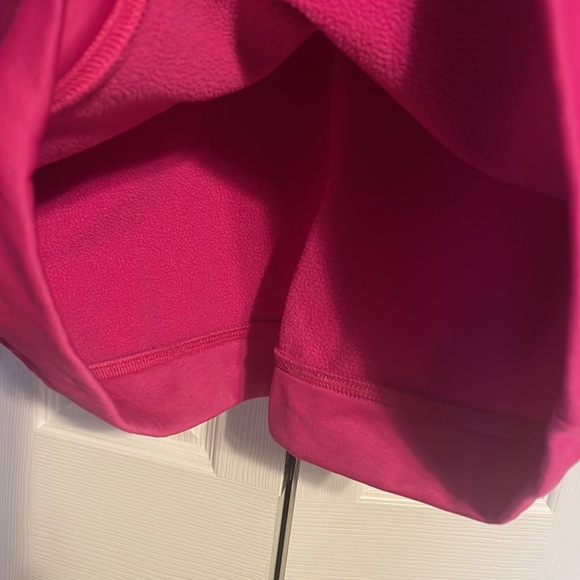 Under Armour kids dri-fit hoodie in magenta pink size youth XL - Picture 6 of 8
